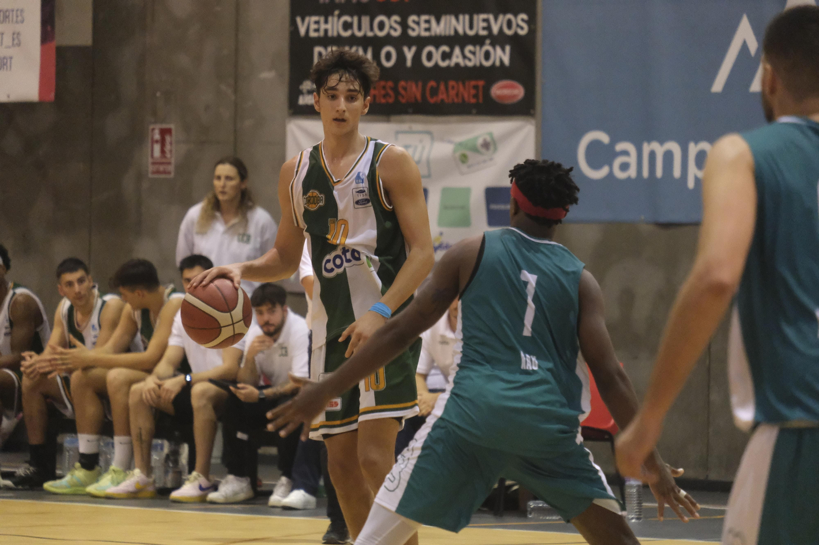 Las mejores imágenes del derbi entre UCB Camper Eurogaza y Coto Córdoba