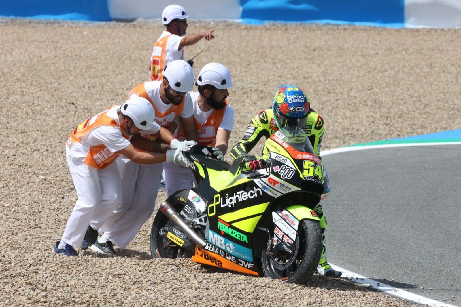 Moto2: Así fue la caída entre Dixon y Aldeguer