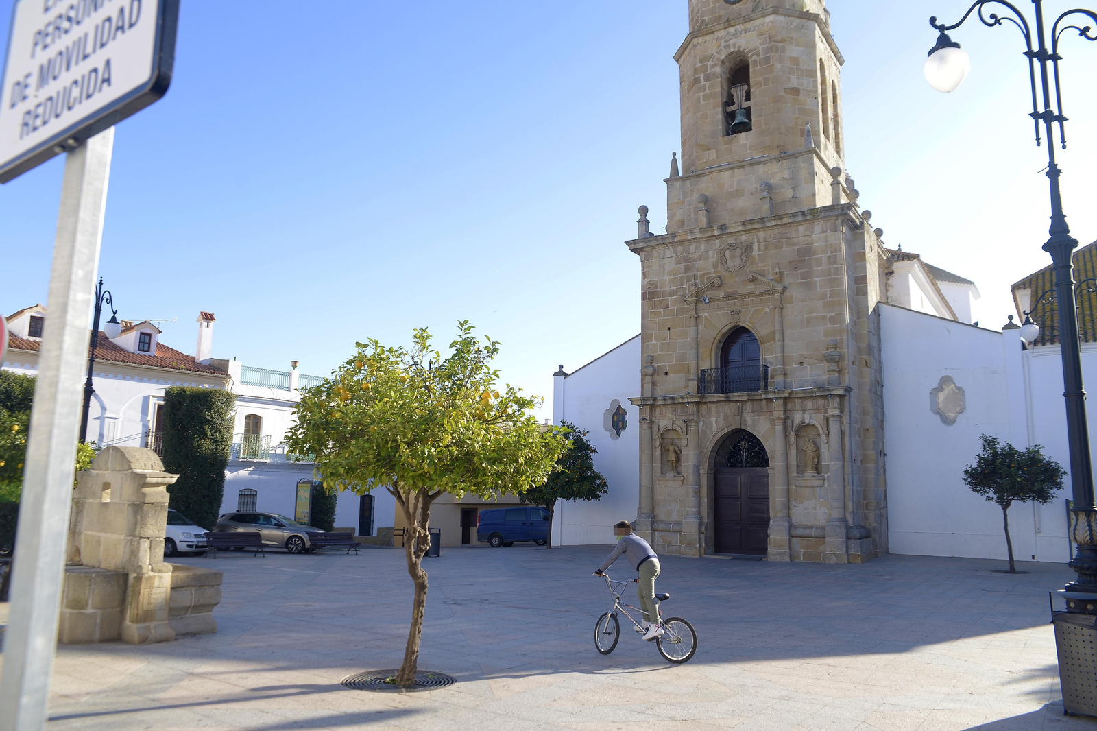 Fotos de ambiente en las calles y plazas de Los Barrios