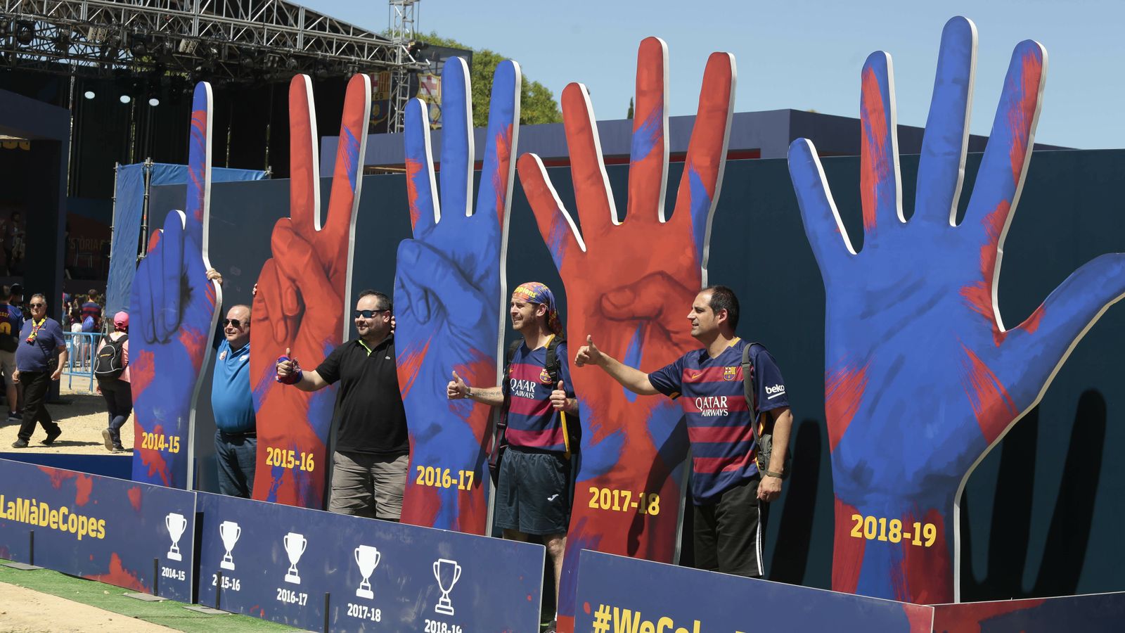 Las imágenes de la afición del Barcelona