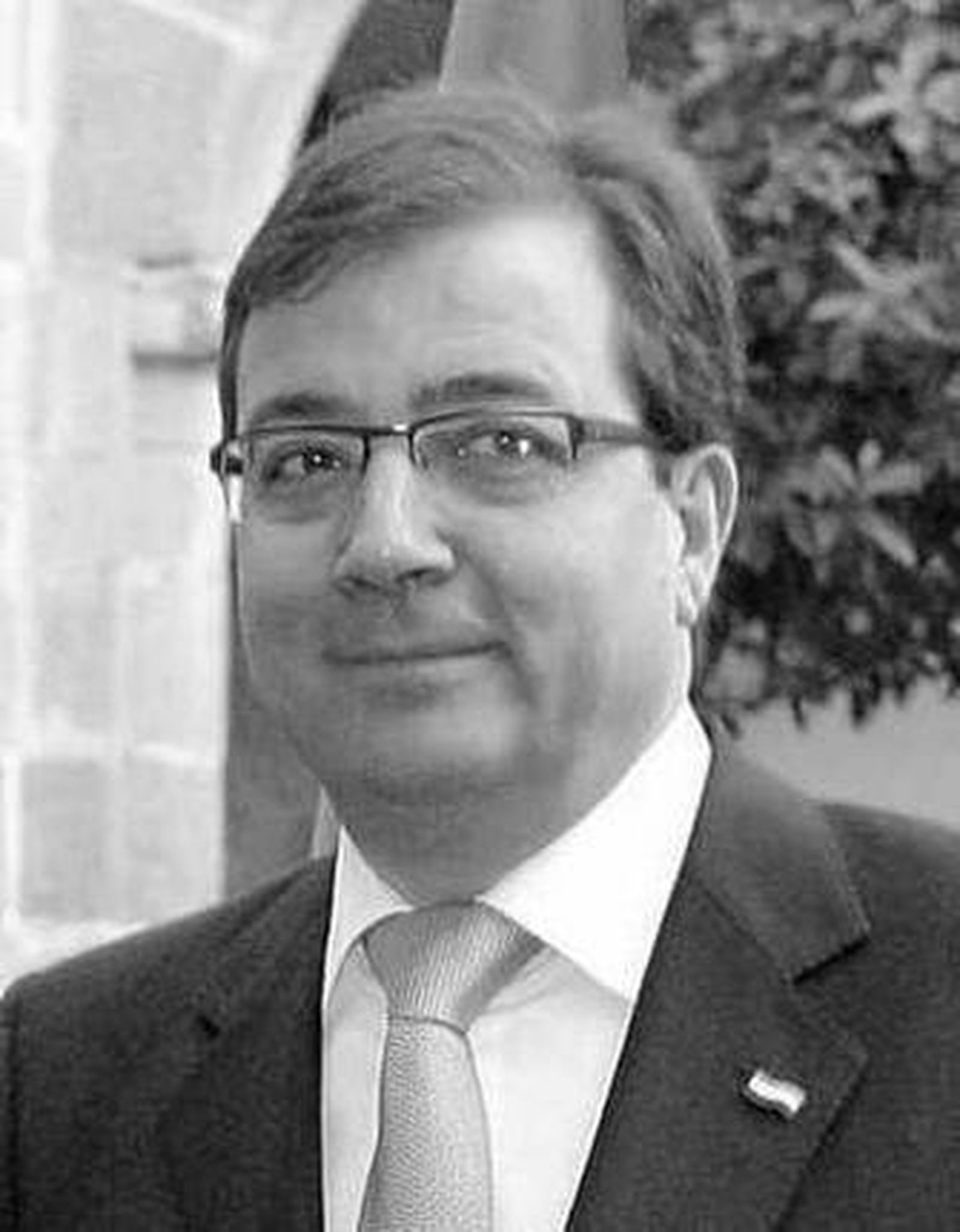 Guillermo Fernández Vara.