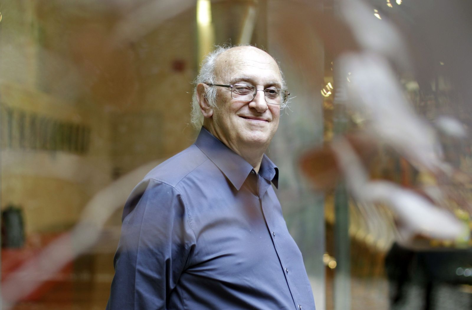 El escritor griego Petros Márkaris regresa de la mano del sello Tusquets a las librerías españolas.