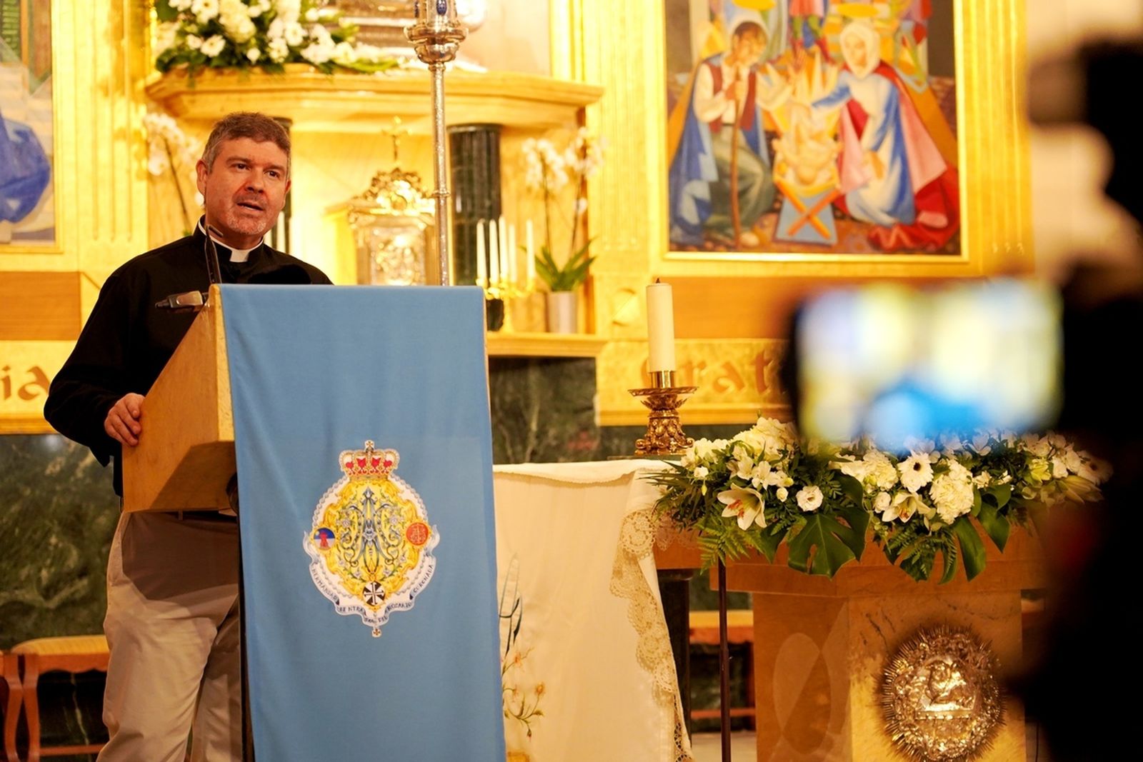 Un momento del acto en honor a la Virgen del Rosario.