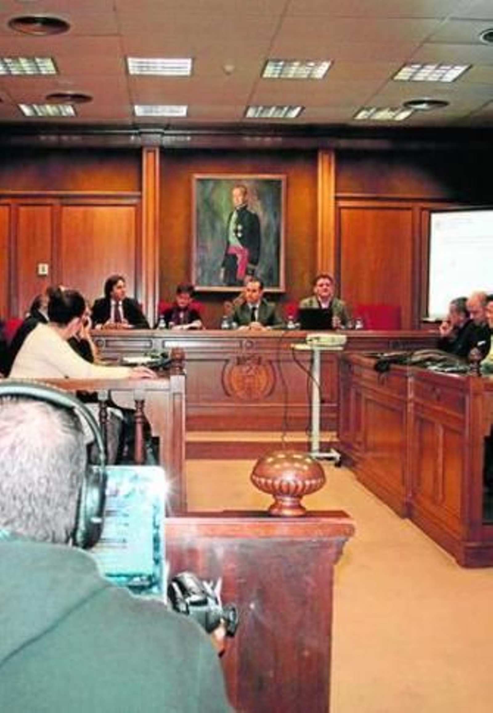 La charla fue retransmitida a través de Twitter en tiempo real.