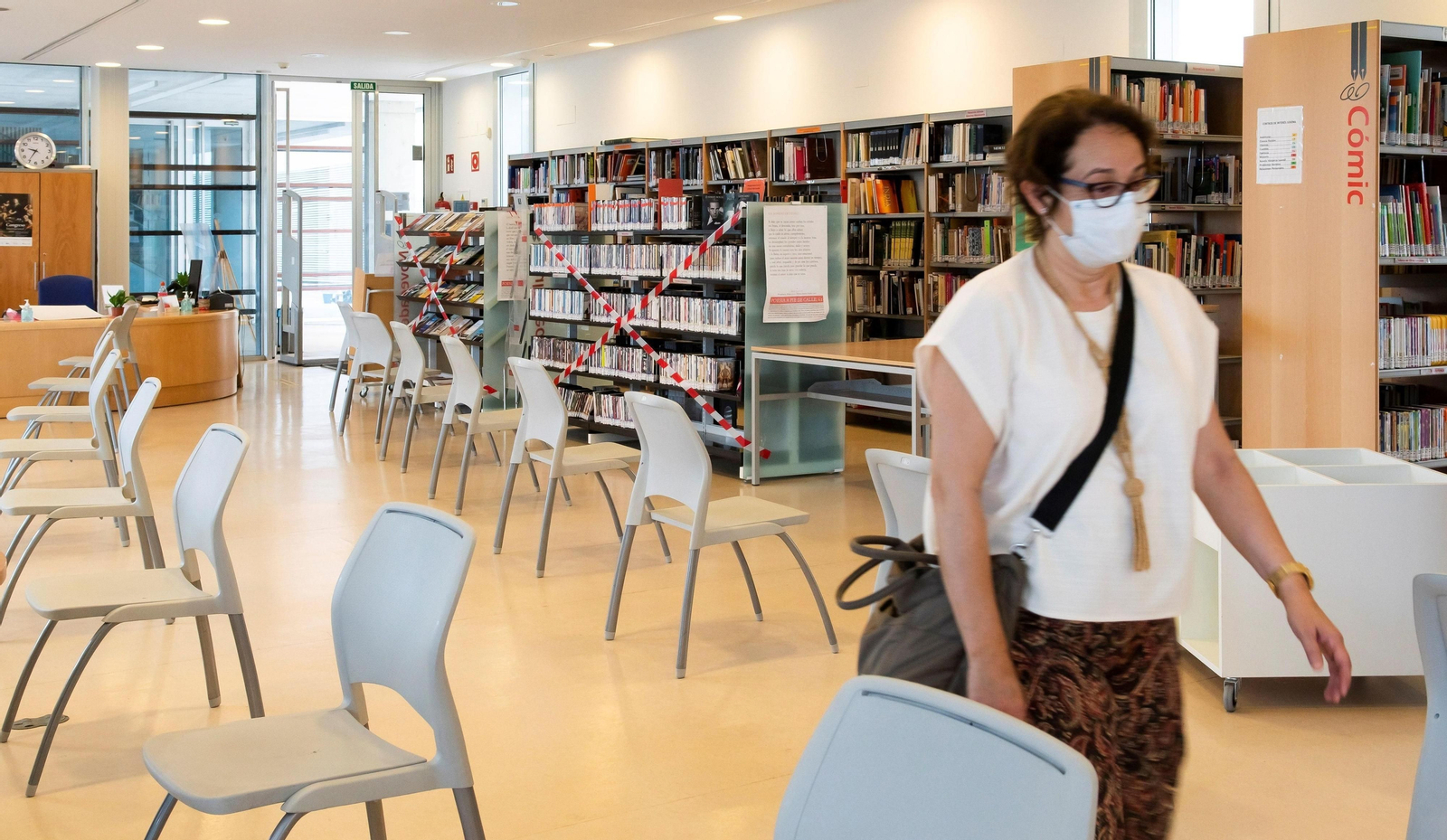 Una usuaria de una biblioteca pública de Sevilla.