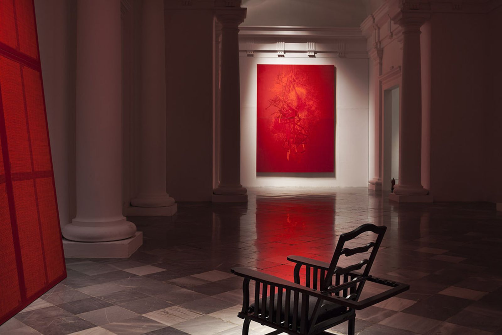 Una imagen de la exposición 'Y si no son como luz' de Javier Garcerá.