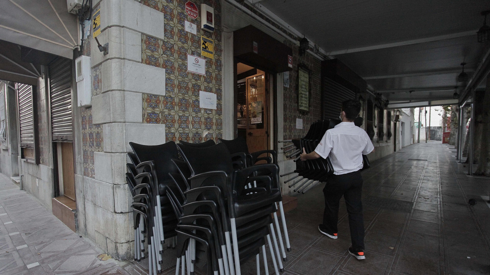 Cierre de bares y comercios en La Línea por el Covid