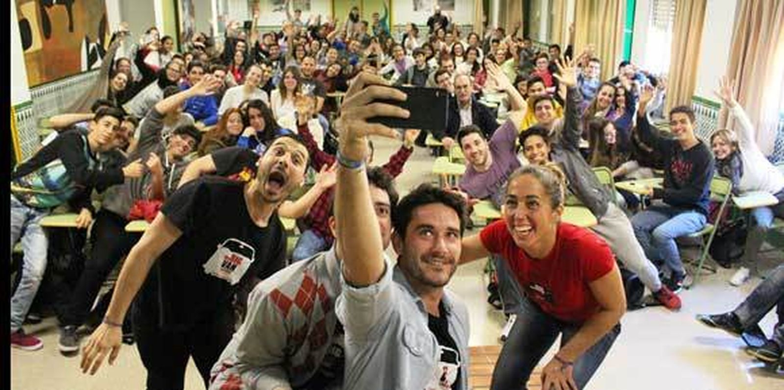 Fundación Telefónica lleva la ciencia a los jóvenes con monólogos de humor