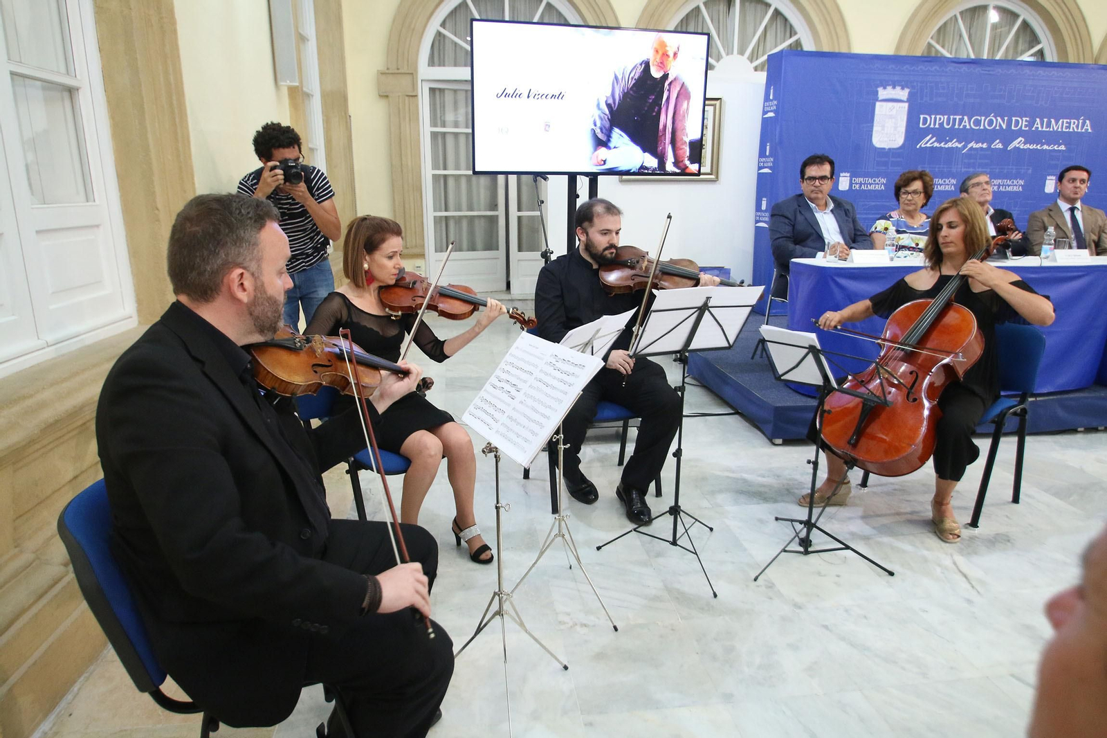 Fotogalería homenaje al pintor Julio Visconti