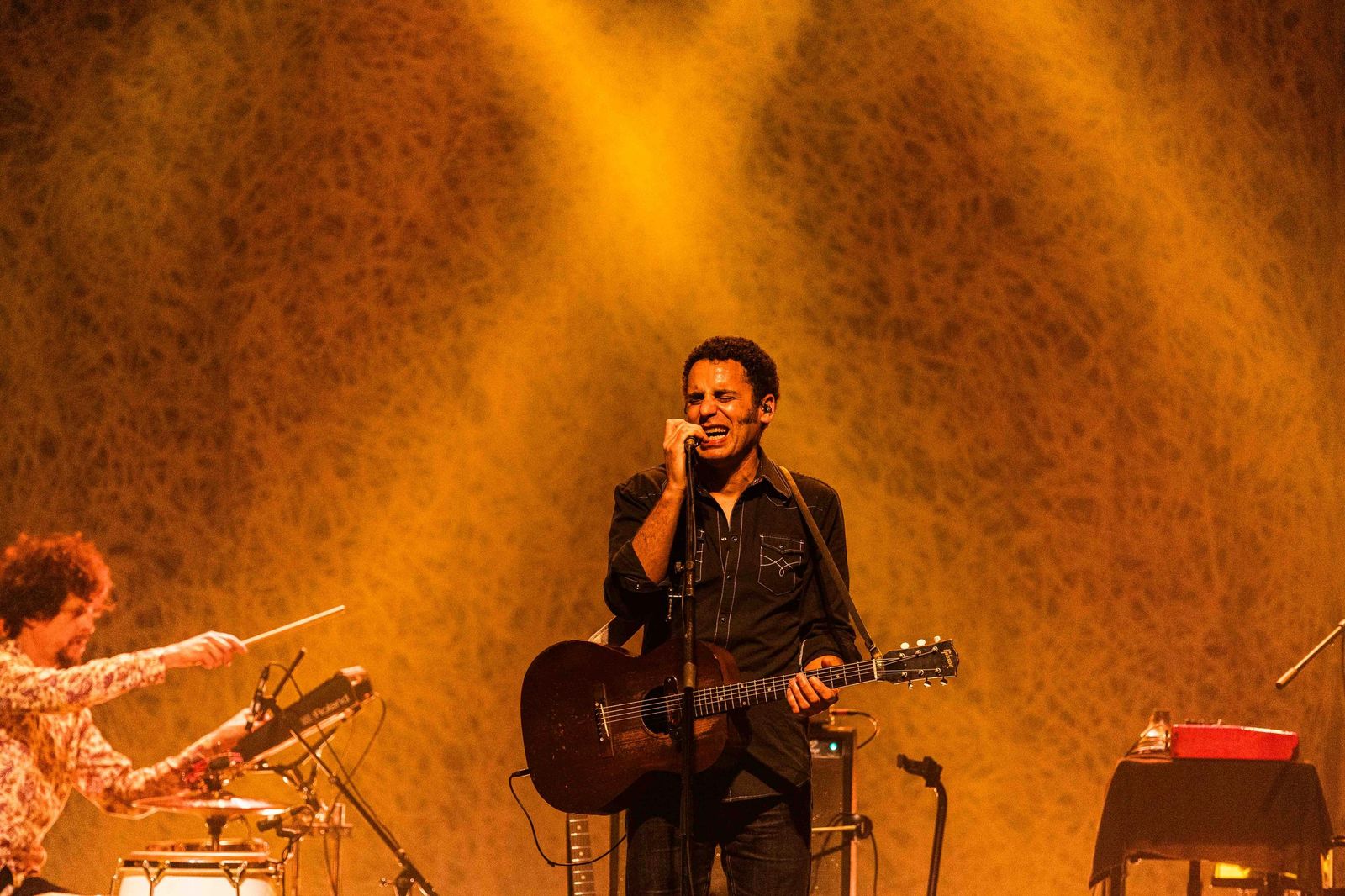 Espectacular concierto de Depedro en el Teatro de las Cortes de San Fernando