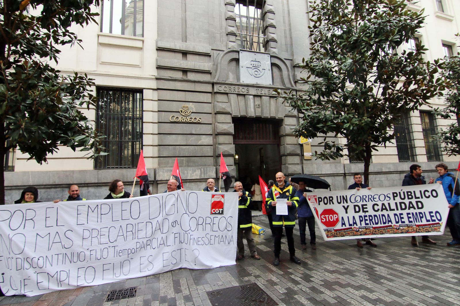 Protesta de 	los empleados de Correos