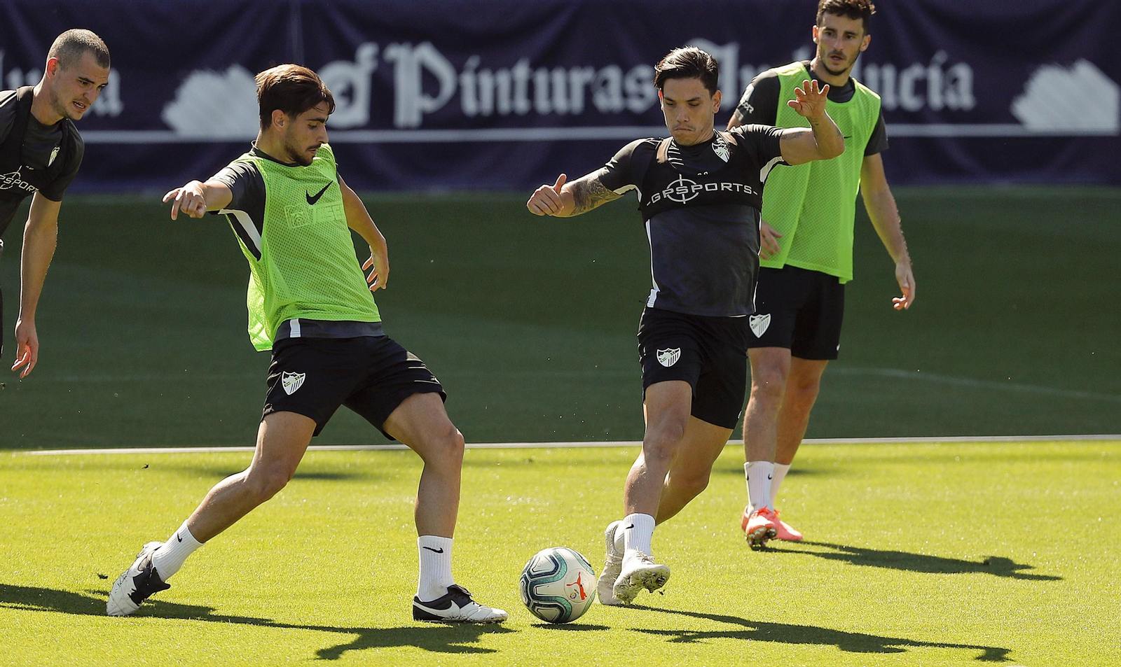 Los fotos del primer entrenamiento del Málaga CF por grupos Los fotos del primer entrenamiento del Málaga CF por grupos