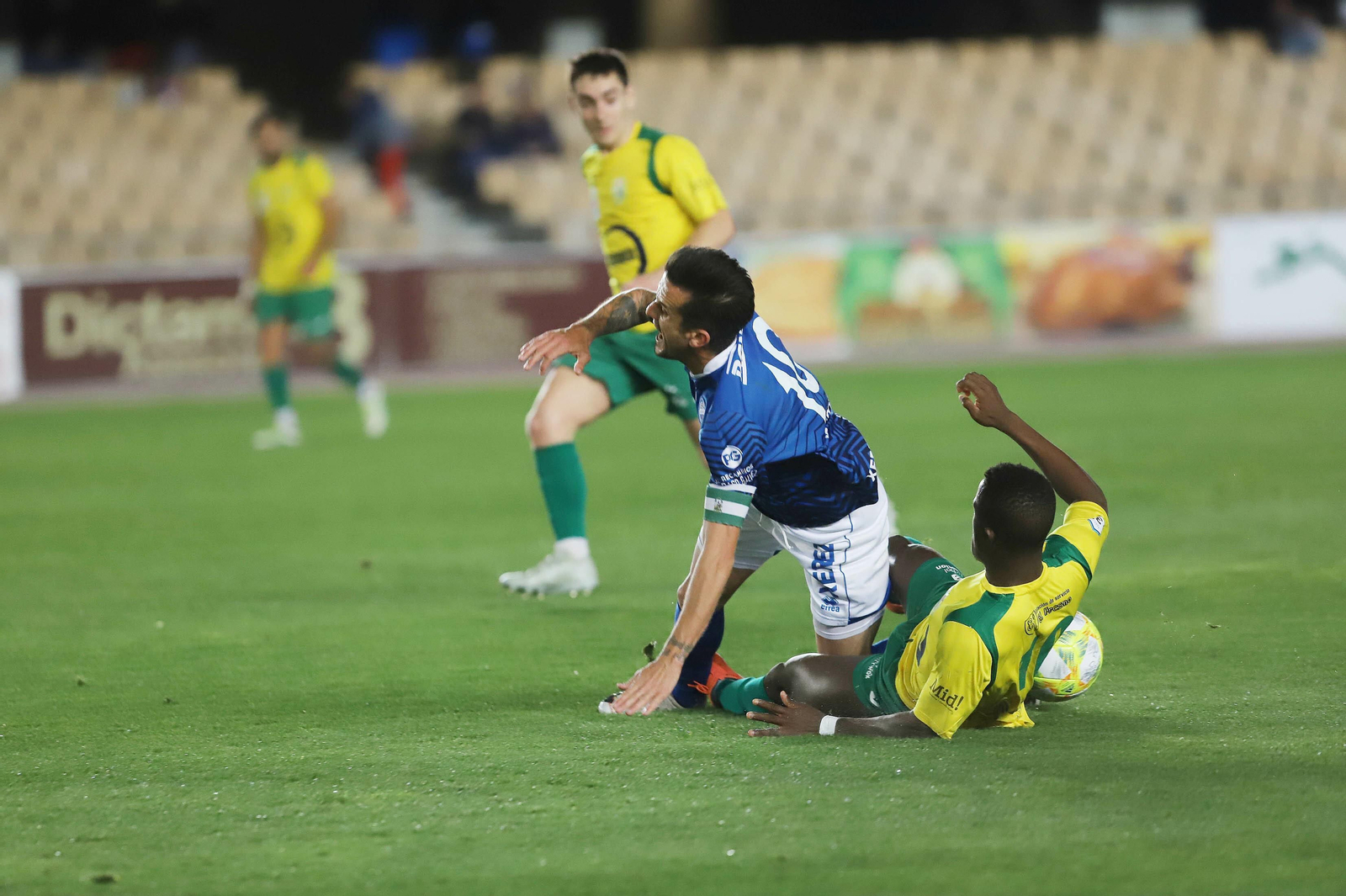 Imágenes del partido XDFC-Los Barrios