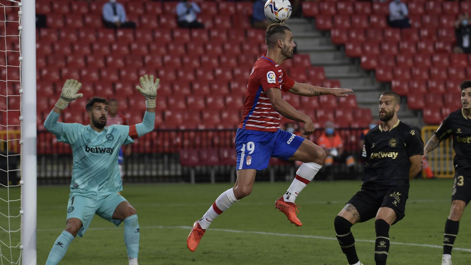 Soldado fue el autor del primer tanto de los rojiblancos.