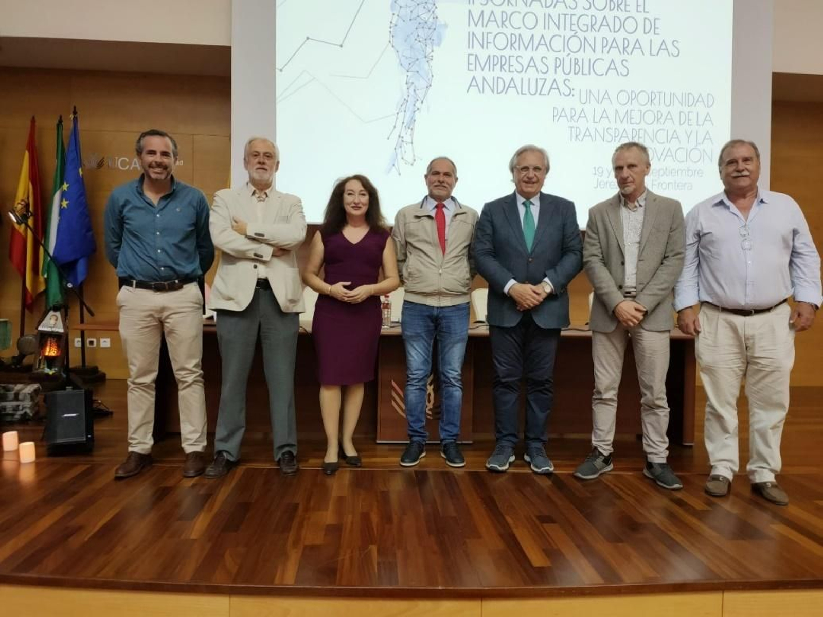 Javier García González, José Ruiz Mata, Isabel Gallardo, Rafael Peña, Francisco Camas, Thomas Schuhmacher y Francisco Núñez, en la Inauguración de las III Jornadas sobre Asta Regia.