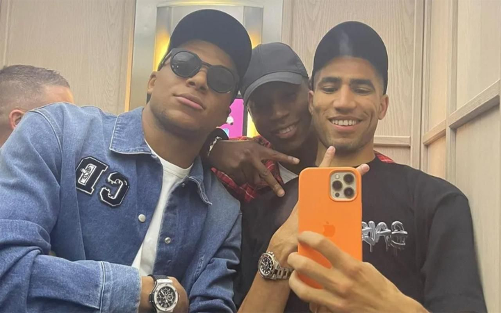 Mbappé colgó esta imagen el día que visitó el restaurante de Dani García en Madrid. Mbappé colgó esta imagen el día que visitó el restaurante de Dani García en Madrid.
