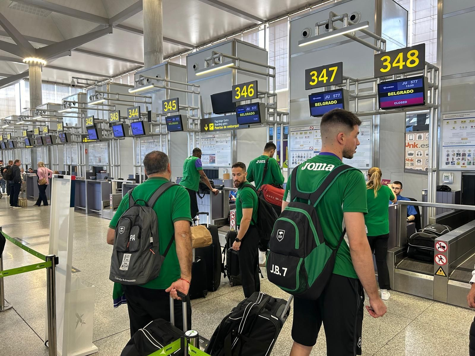 La salida del Unicaja a Belgrado para la Final Four