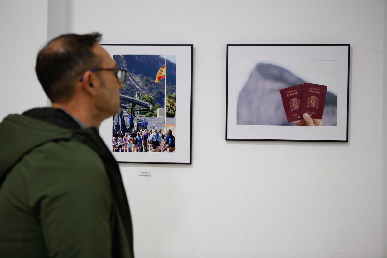Fotos de la exposición de Infocus sobre la Verja de Gibraltar