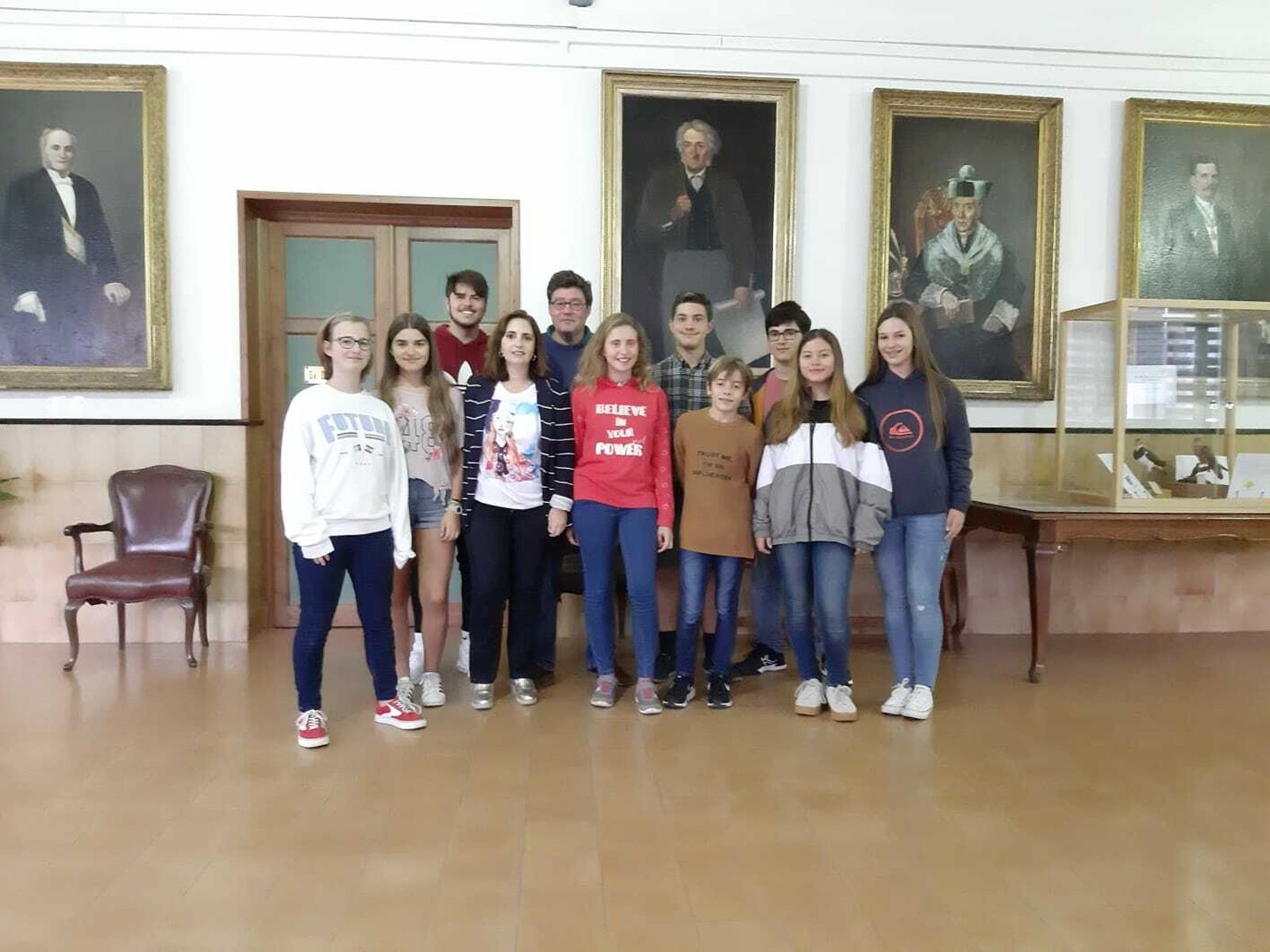 Nueve alumnos del IES Padre Luis Coloma, de intercambio a China