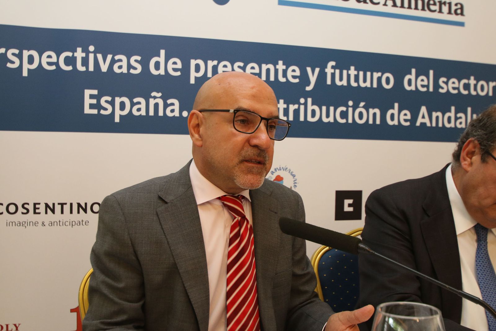 Las imágenes del Foro con el presidente de CEHAT