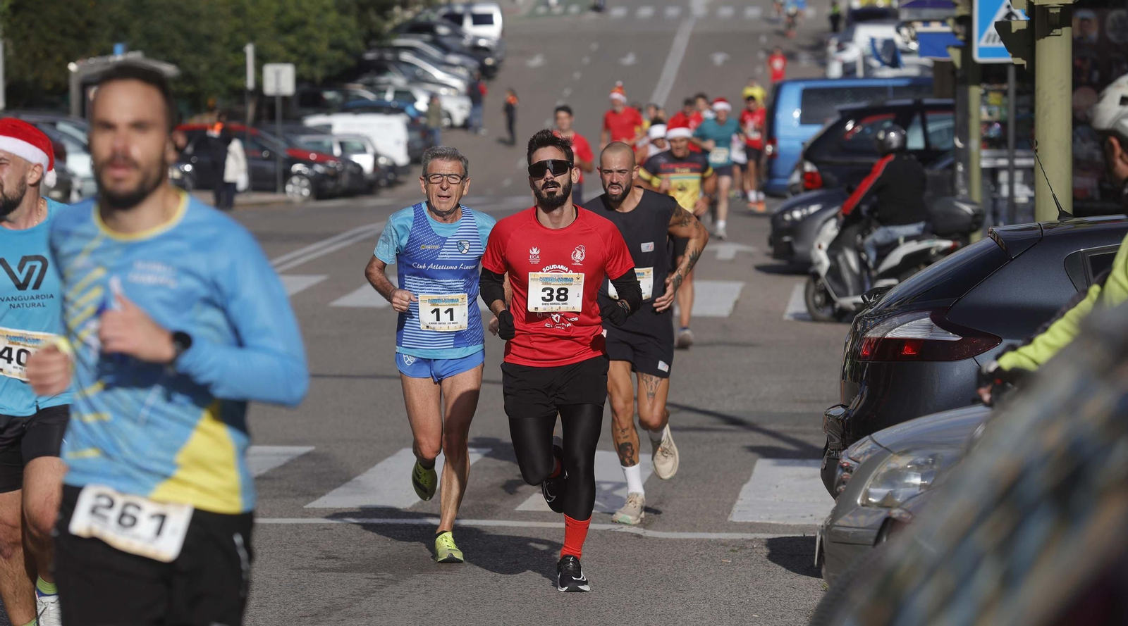 Búscate en la XI Carrera Solidaria de Navidad de Algeciras