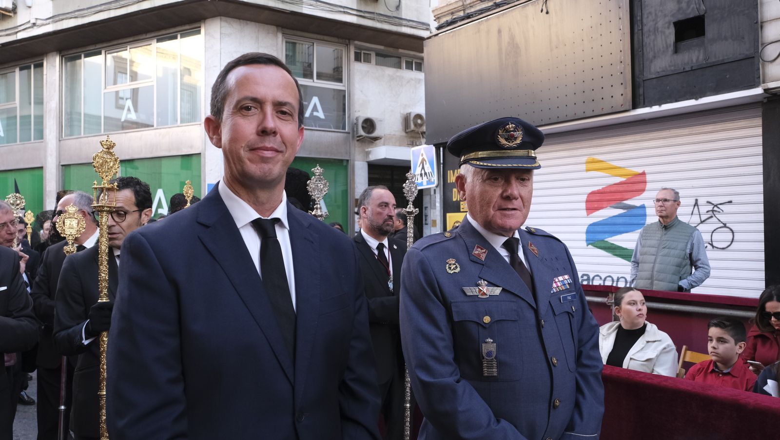 Procesión del Santo Entierro en Almería, en imágenes