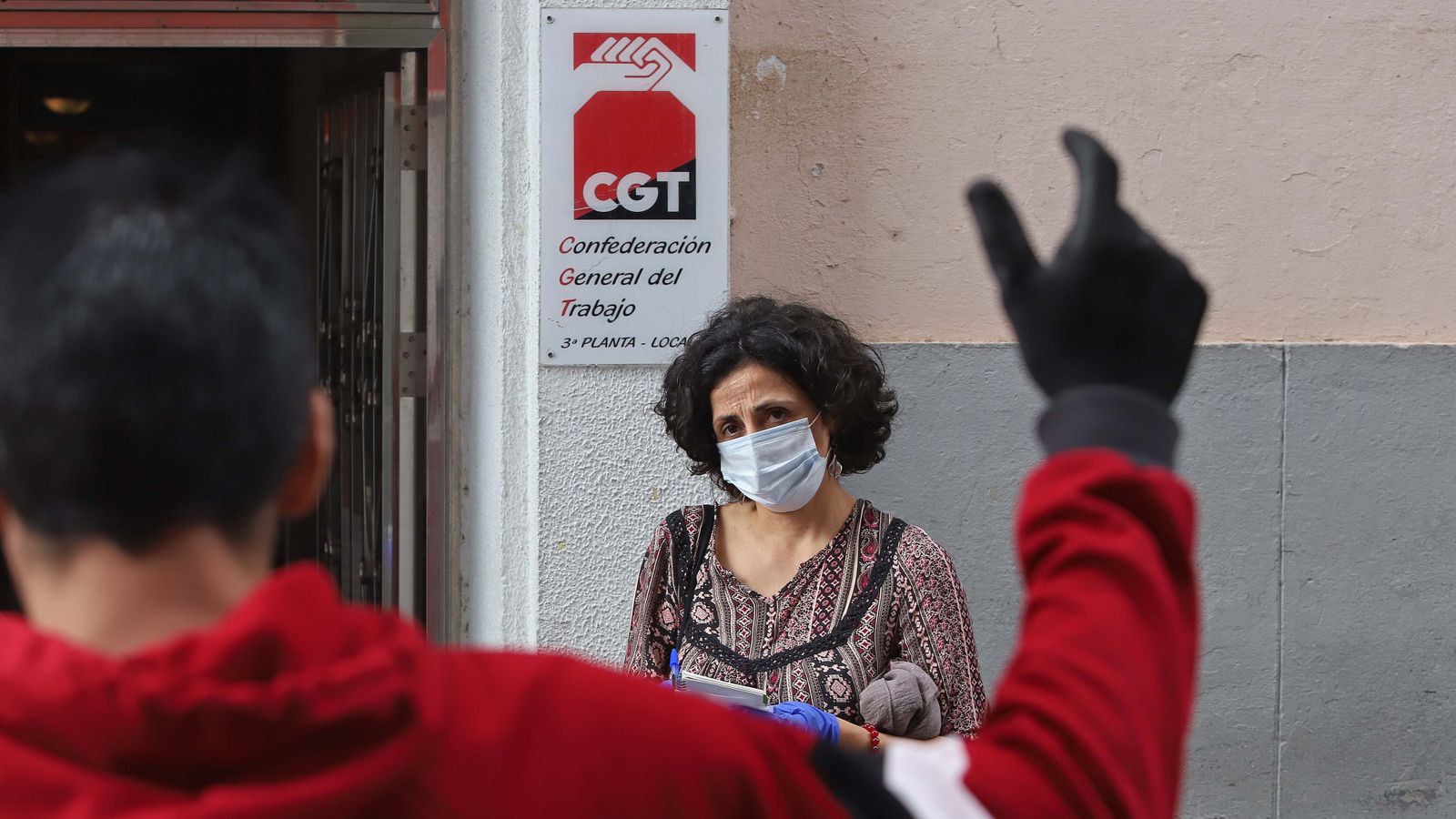Reparto de alimentos del colectivo 'Solidarios frente al COVID-19'