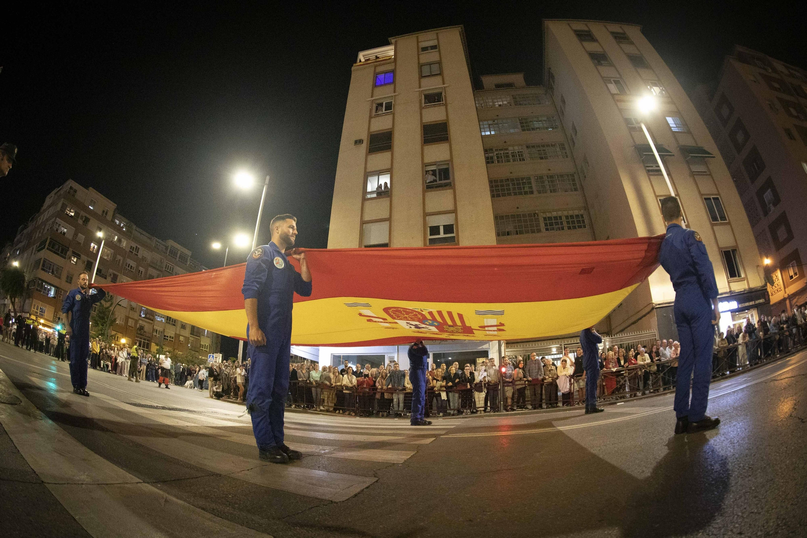 Las Fuerzas Armadas ensayan el desfile por las calles de Granada