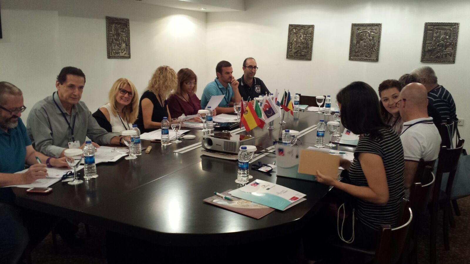 Docentes en la primera reunión transnacional del proyecto 'Sound' en la ciudad turca de Antalya.