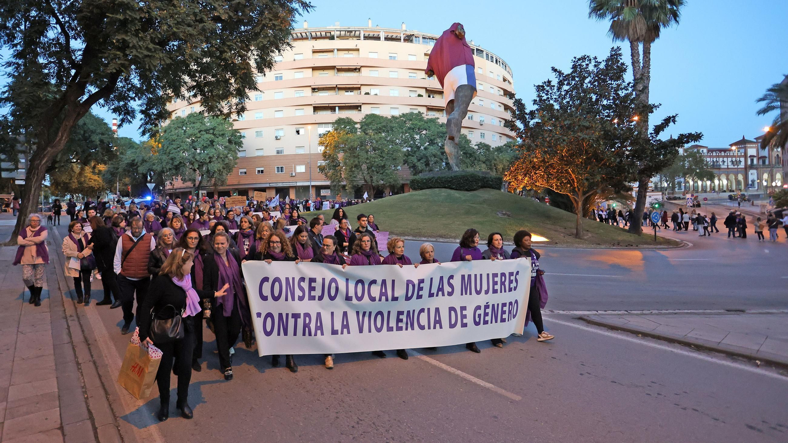 Imágenes de la manifestación del 25N 2024 en Jerez
