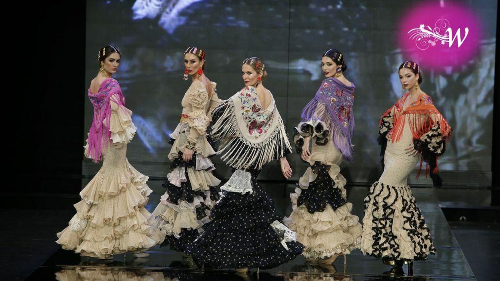 Aurora Gaviño homenajea a María Jiménez: todas las fotos del desfile en SIMOF 2020