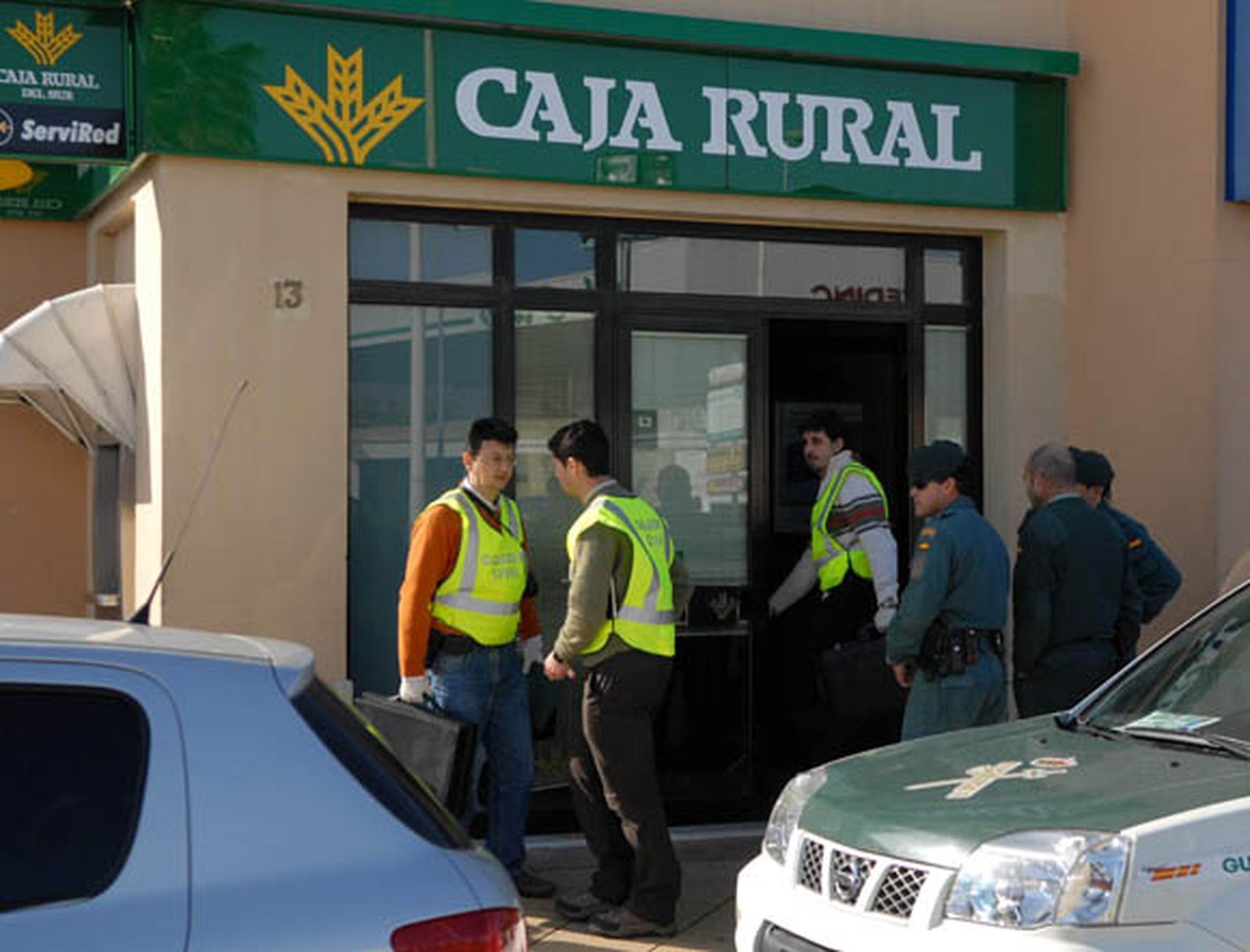 Atracan a punta de pistola en una sucursal bancaria, en Chiclana