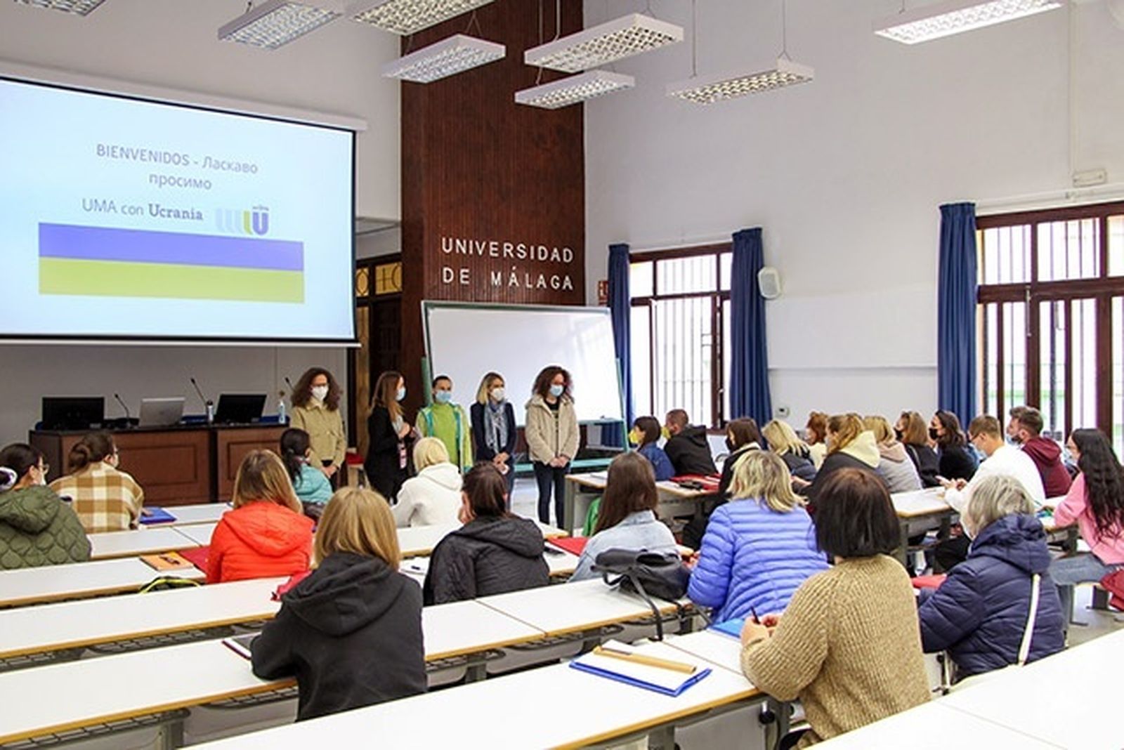 La UMA ofrece clases de español gratuitas a refugiados ucranianos