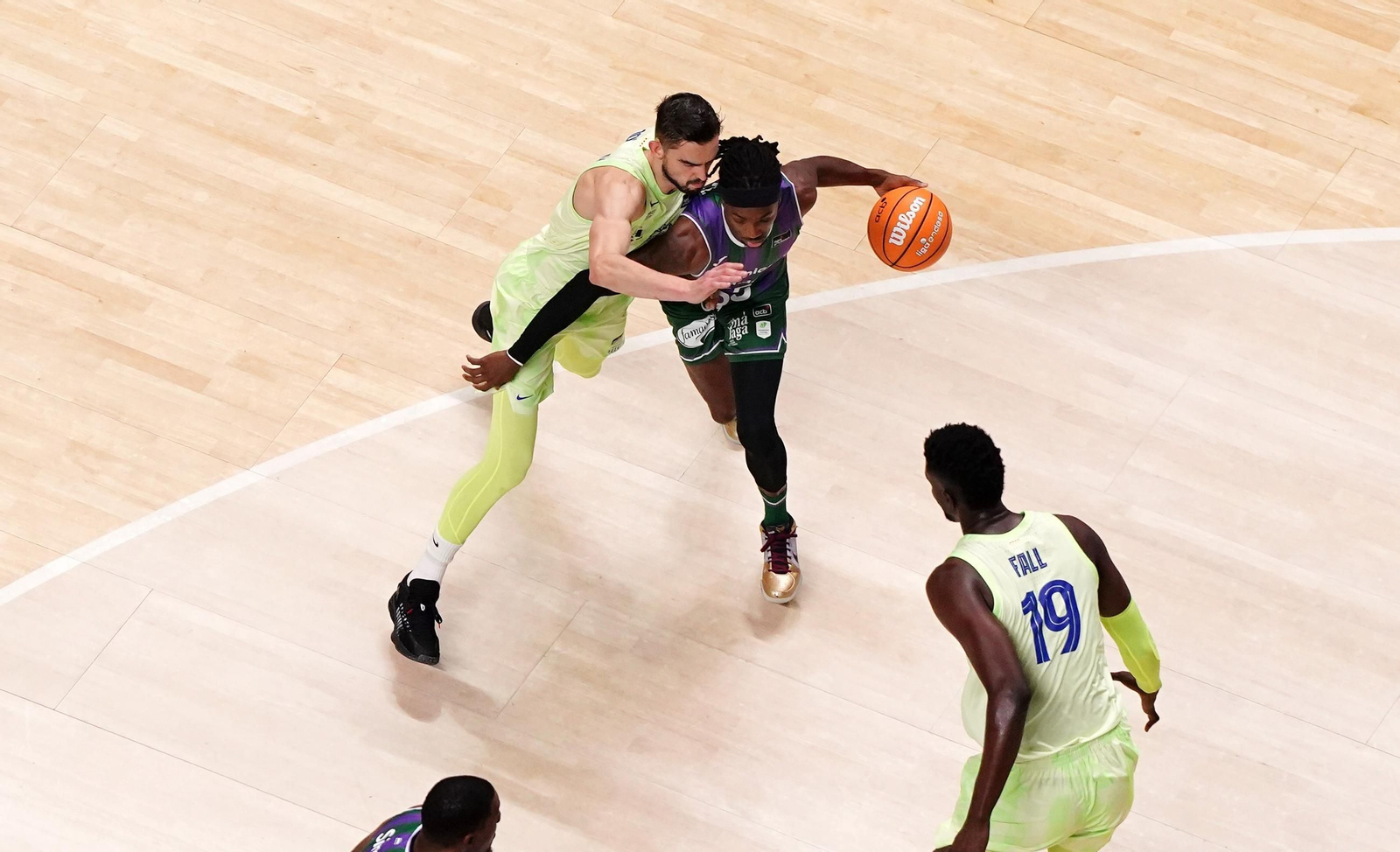 Perry, ante Satoransky.