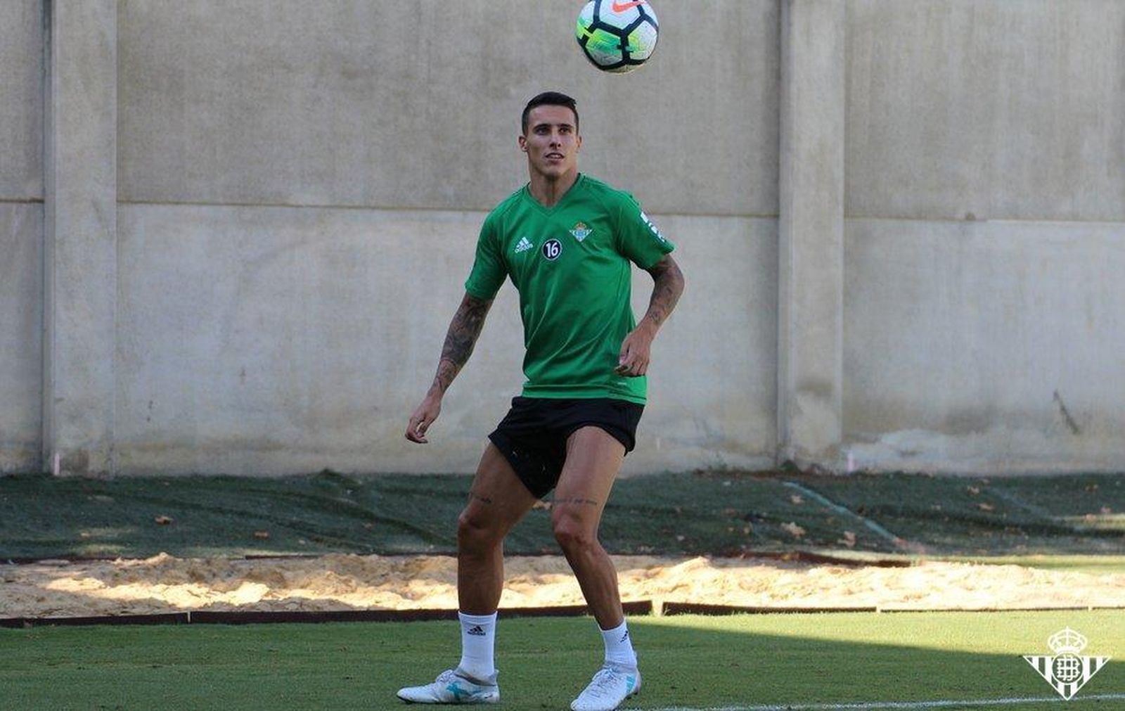 Tello durante el entrenamiento de este viernes