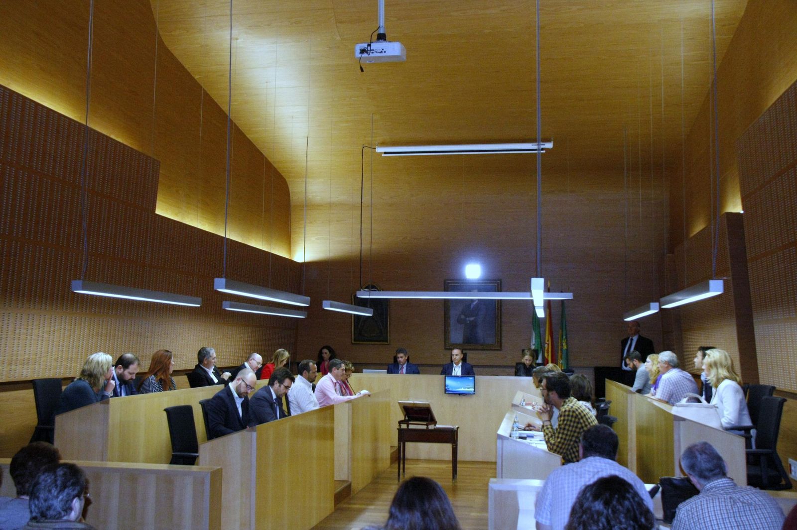 De celebrarse elecciones actualmente el PP bajaría y la izquierda se consolidaría.