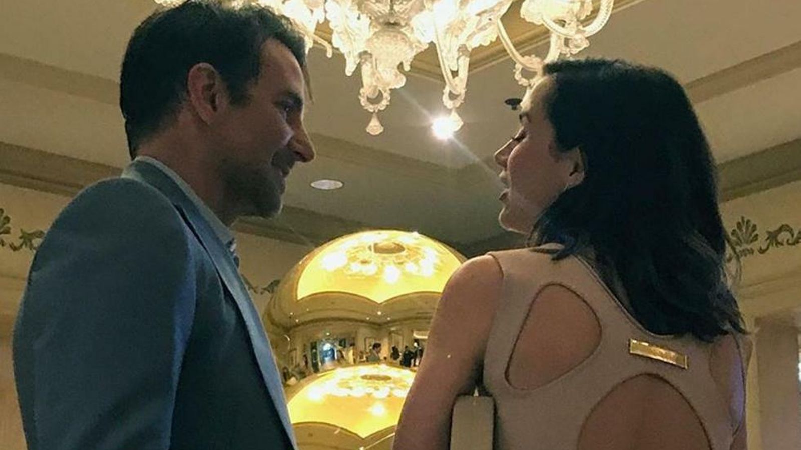 Bradley y Ana de Armas, en la foto en la que aparecen juntos en Los Ángeles. Bradley y Ana de Armas, en la foto en la que aparecen juntos en Los Ángeles.