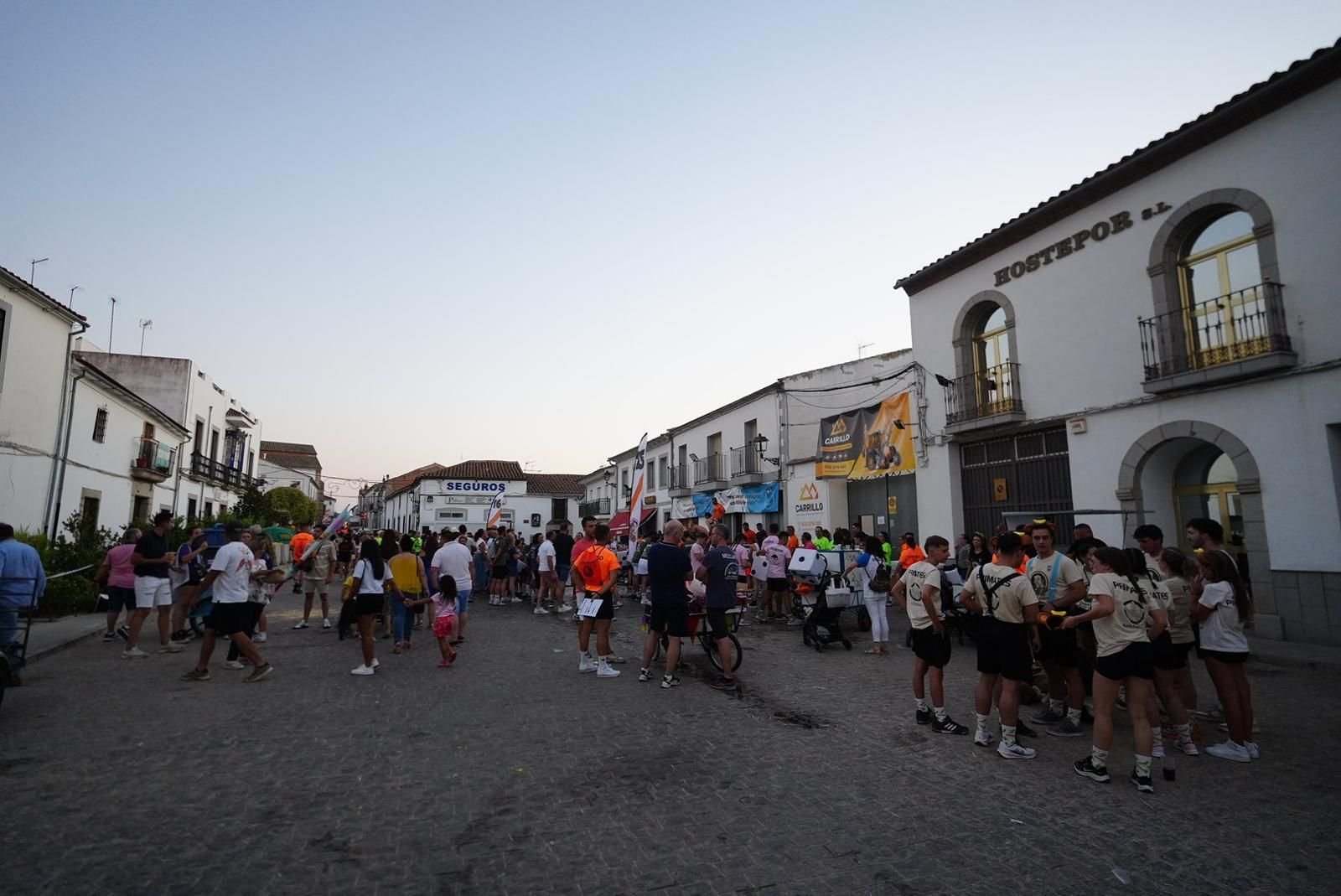 Las imágenes del Gran Juego de la Oca de Dos Torres: diversión y el mejor ambiente