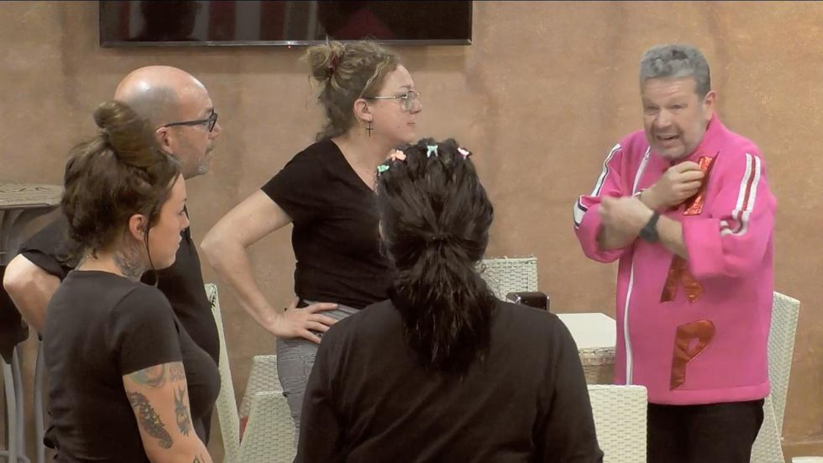 Un momento de La Bámbola en 'Pesadilla en la Cocina'. Un momento de La Bámbola en 'Pesadilla en la Cocina'.
