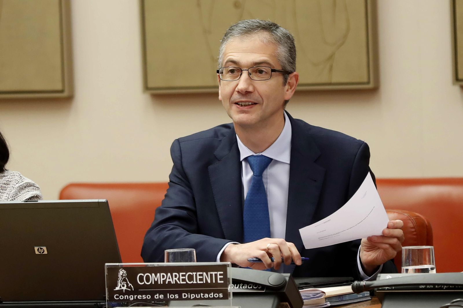 El gobernador del Banco España, Pablo Hernández de Cos, en el Congreso.