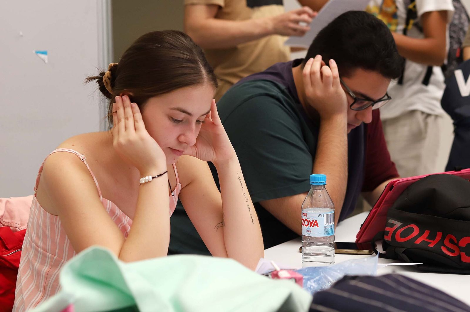 Alumnos durante pasada convocatoria ordinaria en la UHU.