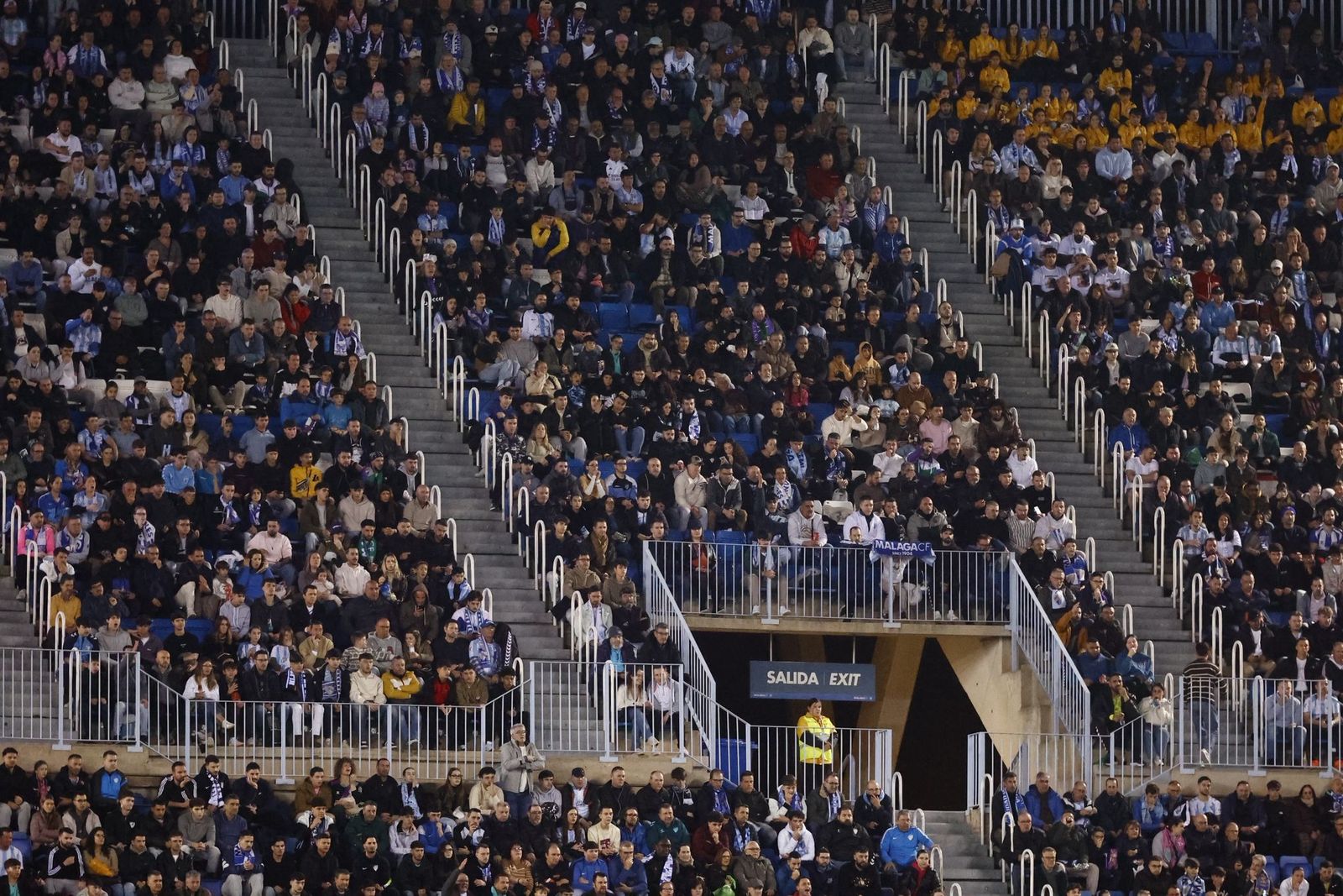 Búscate en las gradas en el Málaga CF-Valladolid en La Rosaleda
