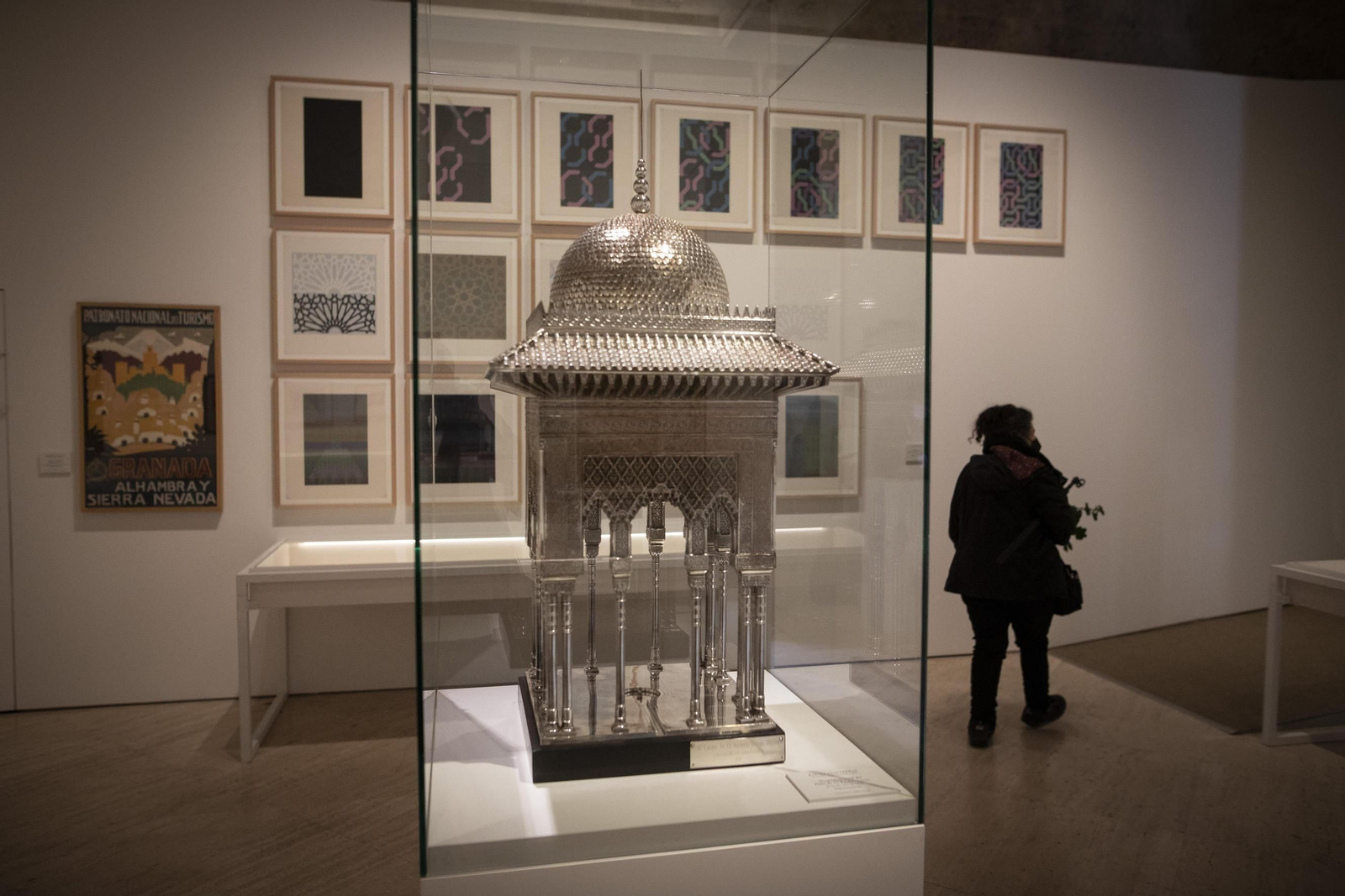 La exposición 'Sobre la Alhambra en el arte moderno', en imágenes