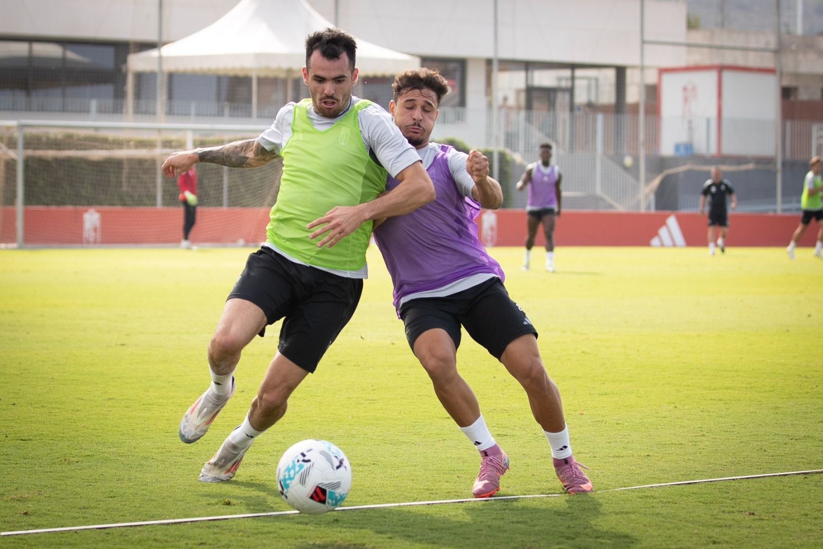 Las imágenes del entrenamiento del Granada CF
