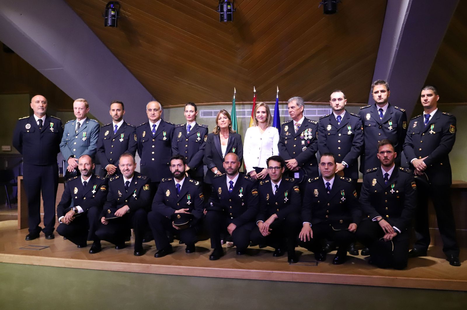 Imágenes del acto de los Santos Ángeles Custodios, patronos de la Policía Nacional