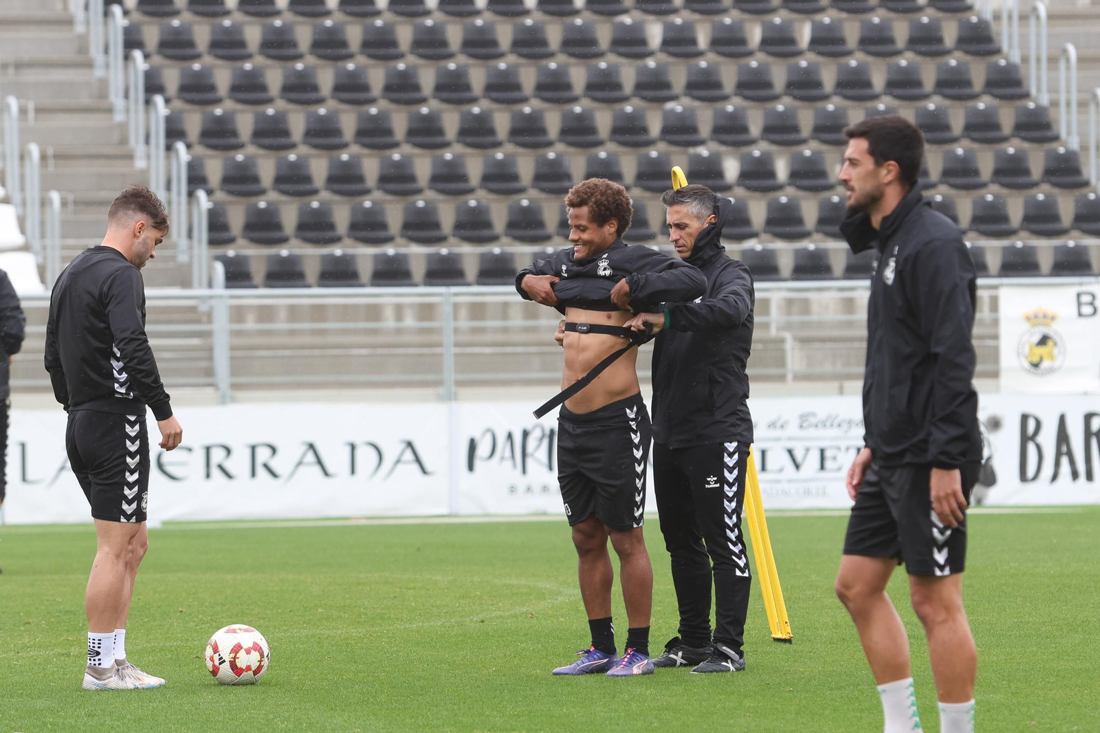 Las fotos del entrenamiento de la Balona previo a su final con el Villanovense
