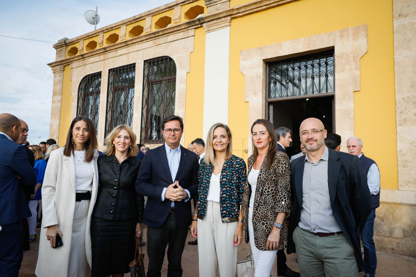 Imágenes del desayuno informativo