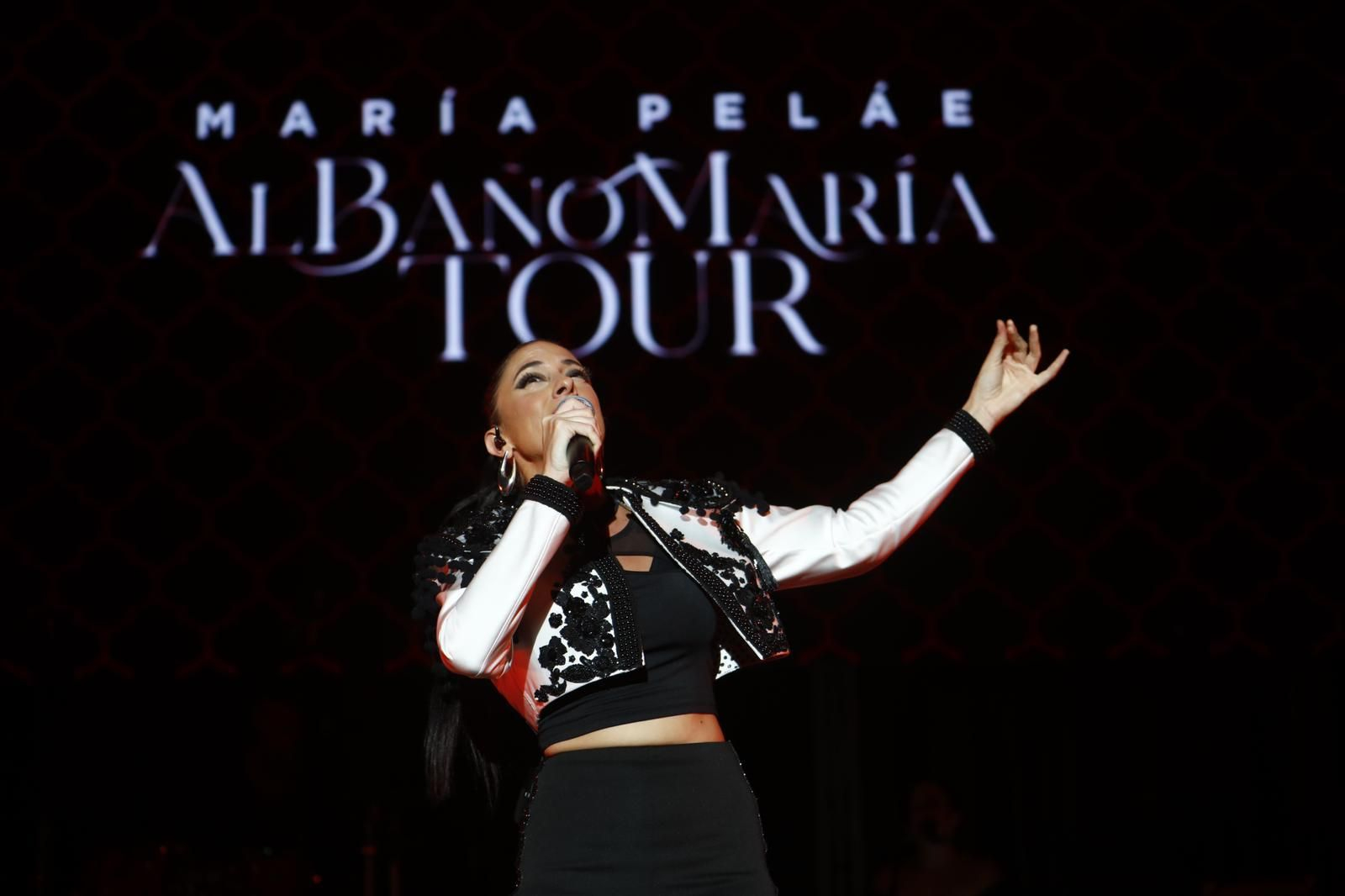 El concierto de María Peláe en el Festival de la Guitarra de Córdoba, en imágenes