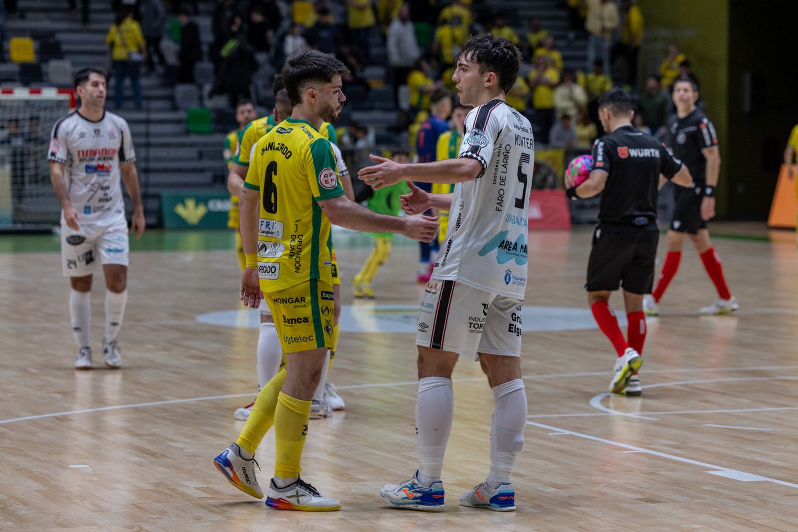 Las mejores imágenes de las tablas entre Jaén Paraíso Interior FS y Noia Portus Apostoli