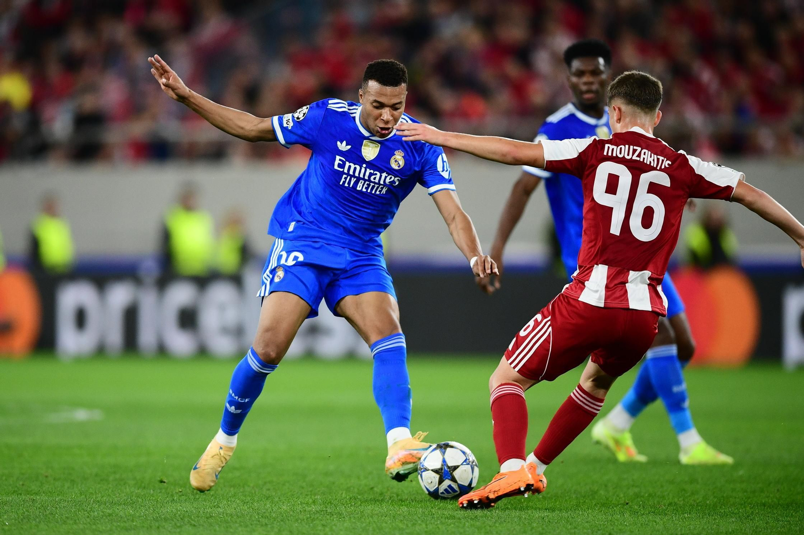 Las imágenes del Olympiacos-Real Madrid